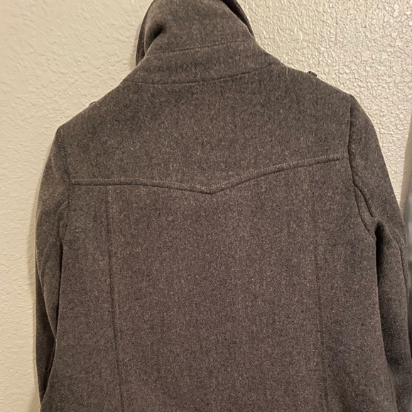 Coat - Picture 4 of 4